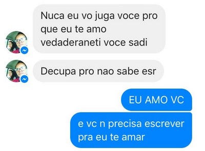 Mensagem de pai que não sabe escrever comove a web