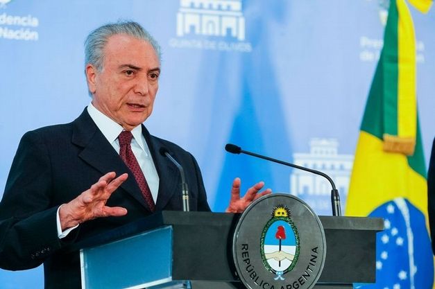 ibope-governo-temer-e-reprovado-por-39-dos-brasileiros-68-nao-confiam_1