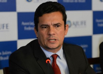 Moro se irrita com advogados de Lula e grita em audiência