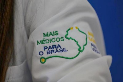 Mais Médicos abre vagas para mil profissionais brasileiros