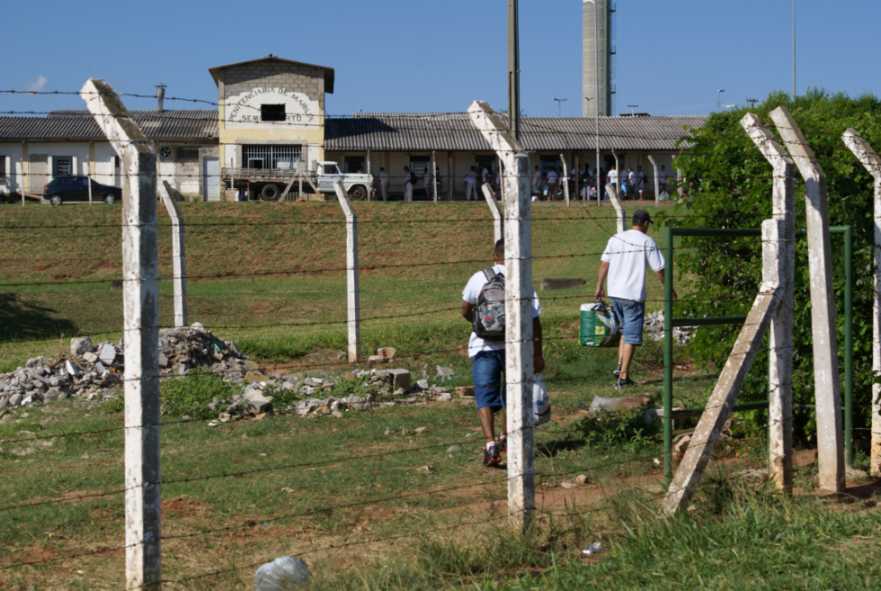 Detento tenta entrar em presídio com droga