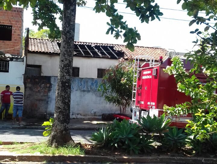 Incêndio na zona sul mobiliza Bombeiros