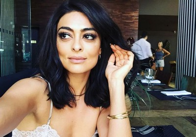 Juliana Paes admite sentir atração por mulheres