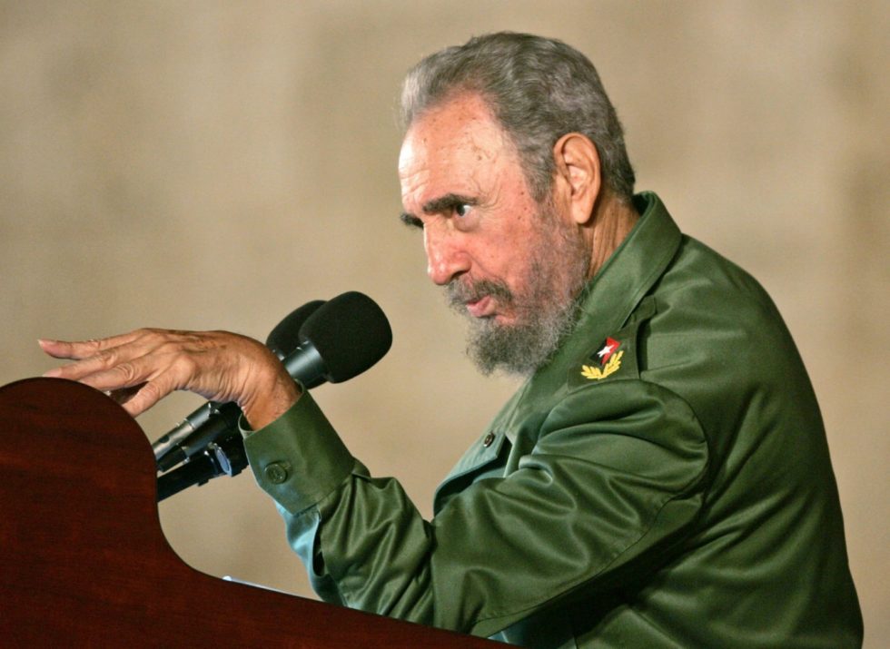 Fidel Castro morre em Cuba aos 90 anos de idade