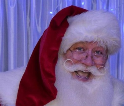 Garoto morre nos braços do Papai Noel