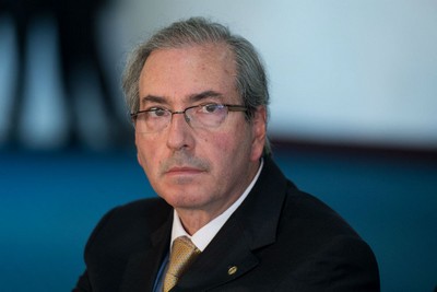 Pastor se complica após receber repasse de dinheiro de Cunha