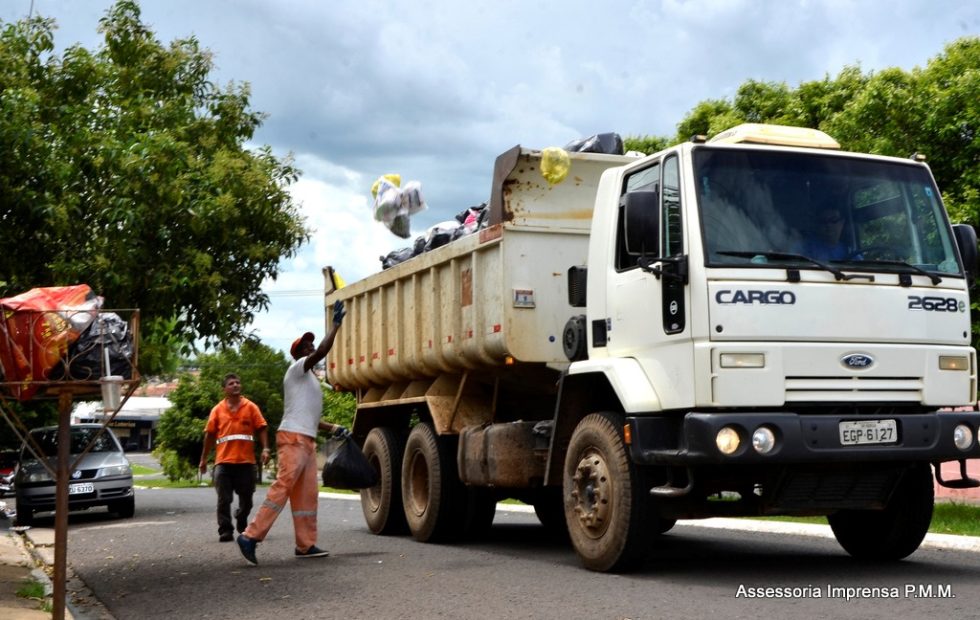 Mutirão do lixo percorre zona oeste nesta quinta