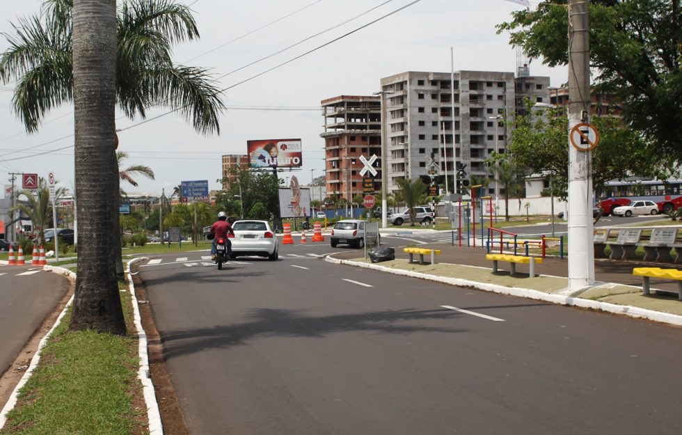 Jovem é preso após assaltar seguradora na Esmeralda