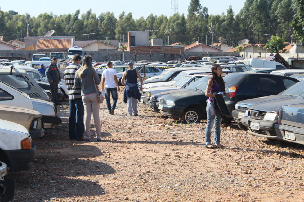 Leilão do Detran disponibiliza 838 veículos em Marília