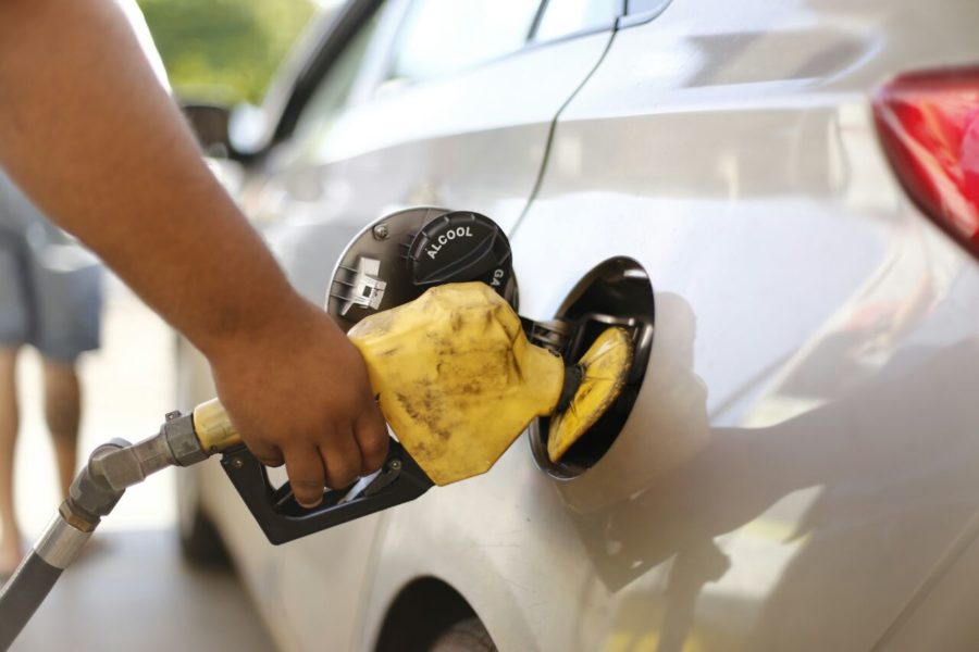 Preço do combustível dispara em Marília