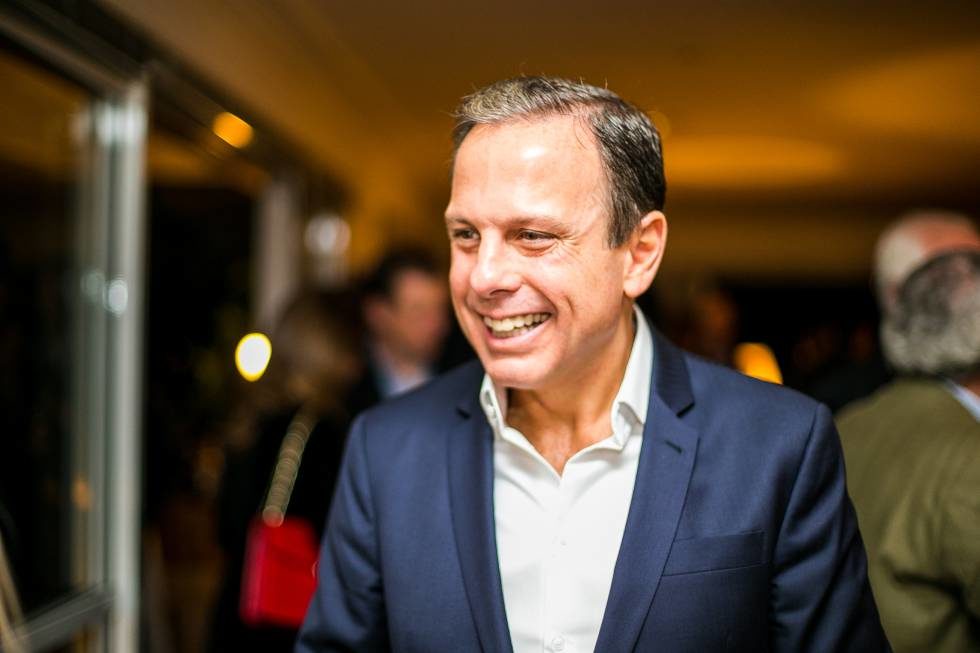 Doria dá emprego para morador de rua agredido