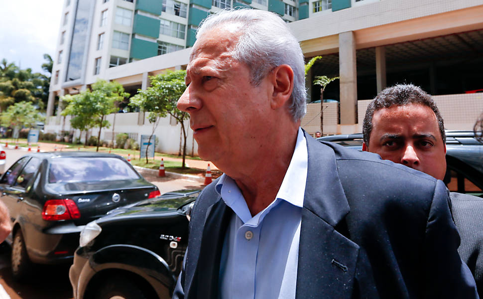 Procuradoria denuncia José Dirceu por mais um crime