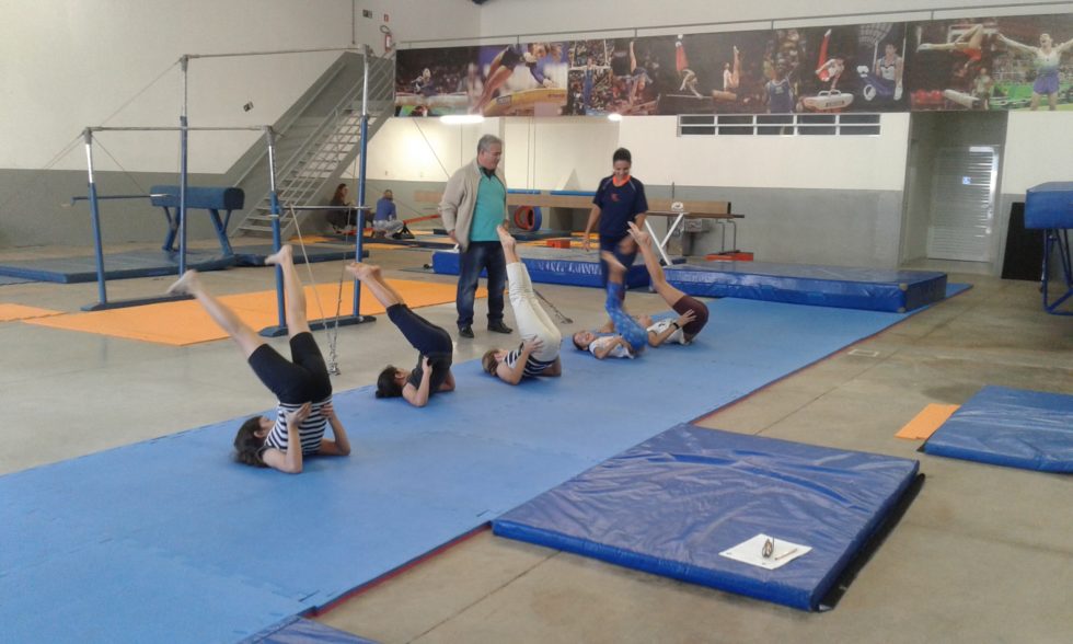 Prefeitura oferece aulas de ginástica artística