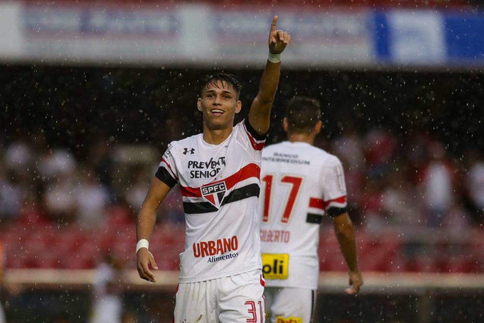São Paulo acerta venda de Luiz Araújo para o Lille