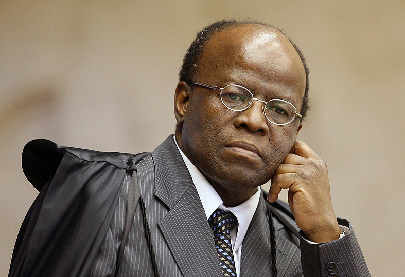 Joaquim Barbosa admite possibilidade de candidatura