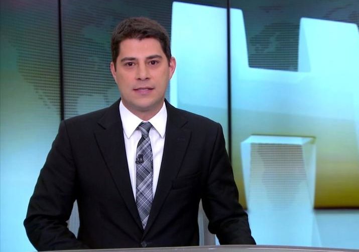 Globo define substituto de Evaristo Costa no ‘JH’