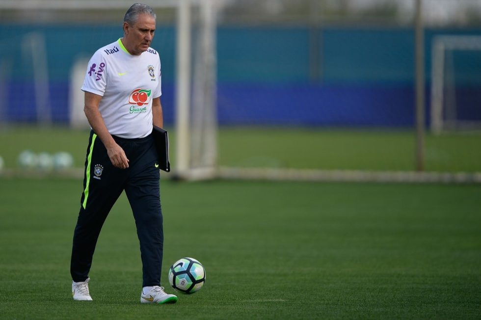 Tite quer Brasil em ritmo de Copa do Mundo