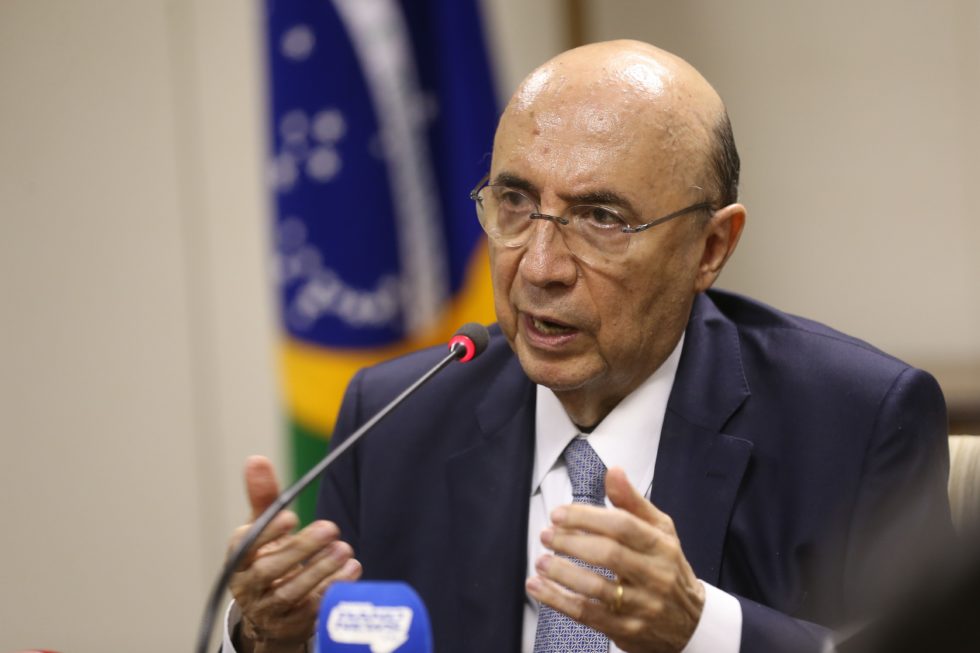 Privatização da Eletrobras é histórica, diz Meirelles