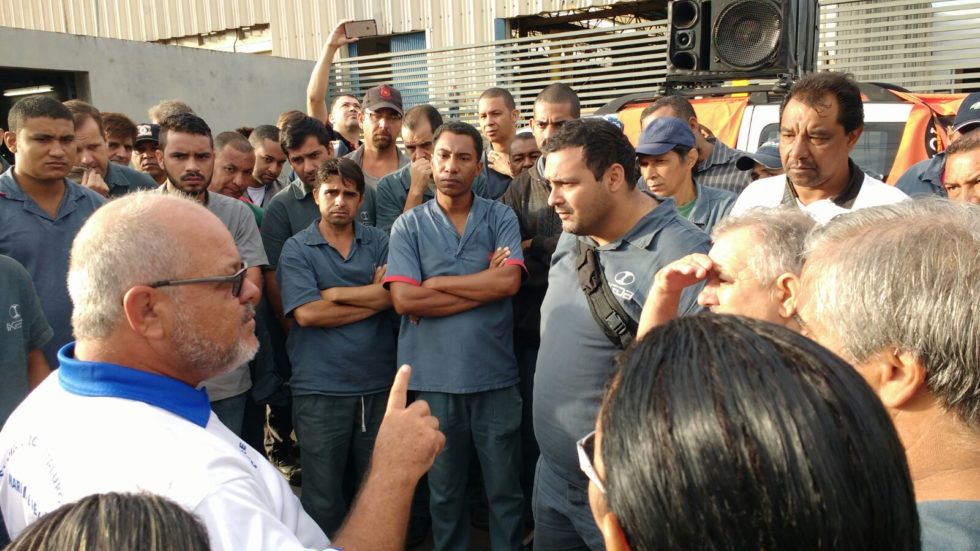 Centrais querem contribuição sindical maior