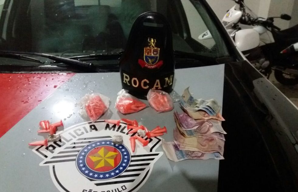 Desempregado é preso com quase 100g de cocaína