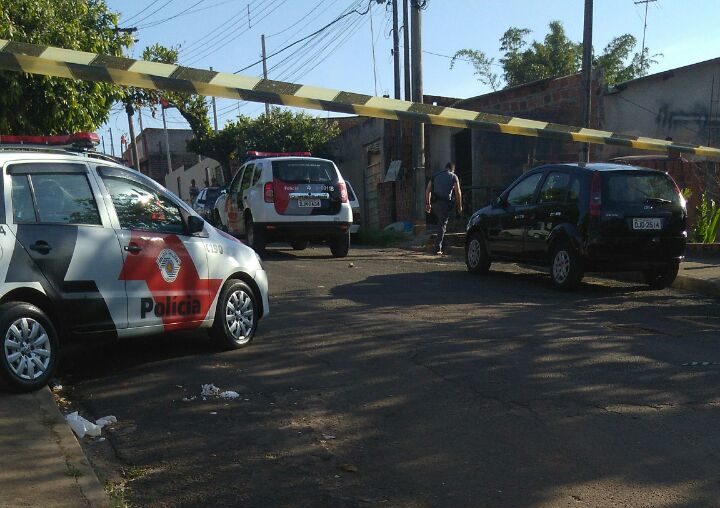 Homem é baleado pela PM no Argollo Ferrão