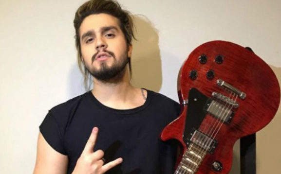 Luan Santana anuncia mudança para heavy metal