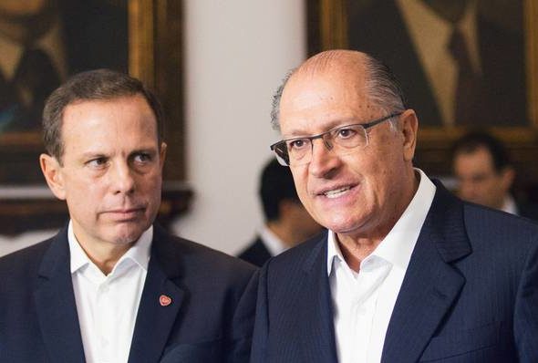 Doria agora admite disputar prévias com Alckmin