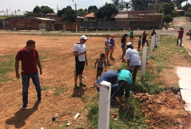 Meio Ambiente realiza plantio de árvores