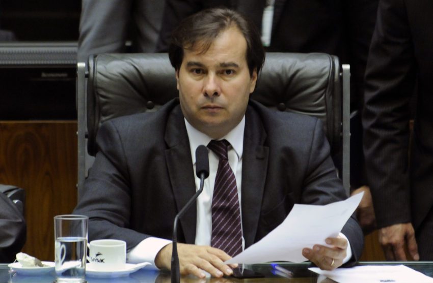 ‘Não fiz com o PMDB o que fizeram com Dilma’, diz Maia
