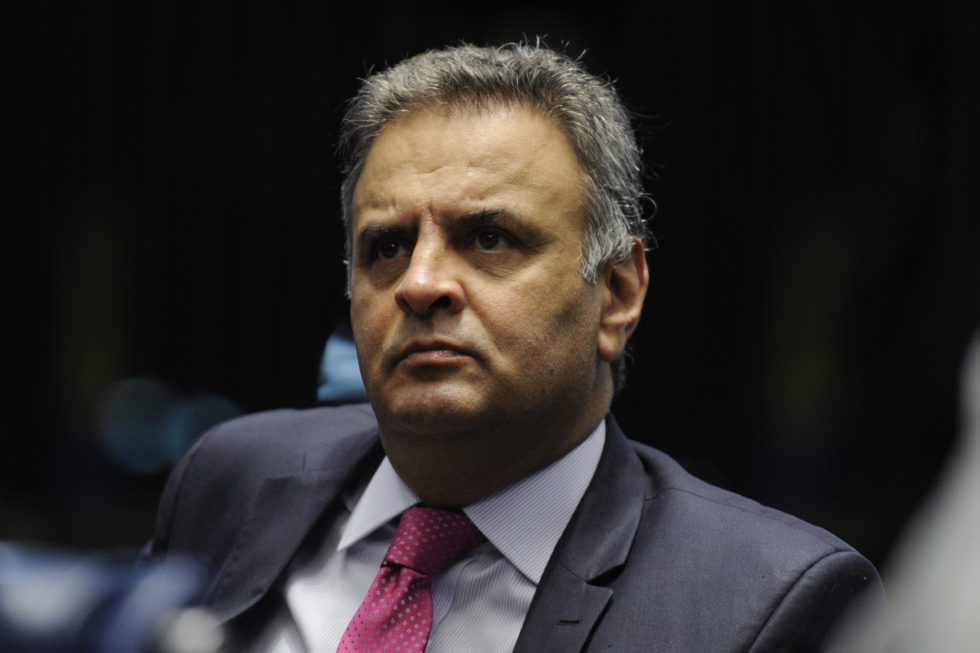 Senado desafia STF e vota caso Aécio nesta terça