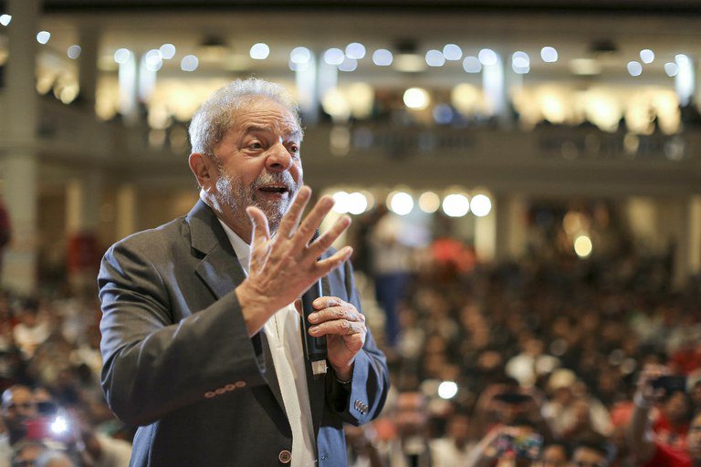 PT aposta até o fim em Lula candidato