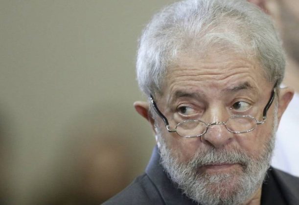 Lula manda ’31 folhas de recibos de aluguel’ a Moro
