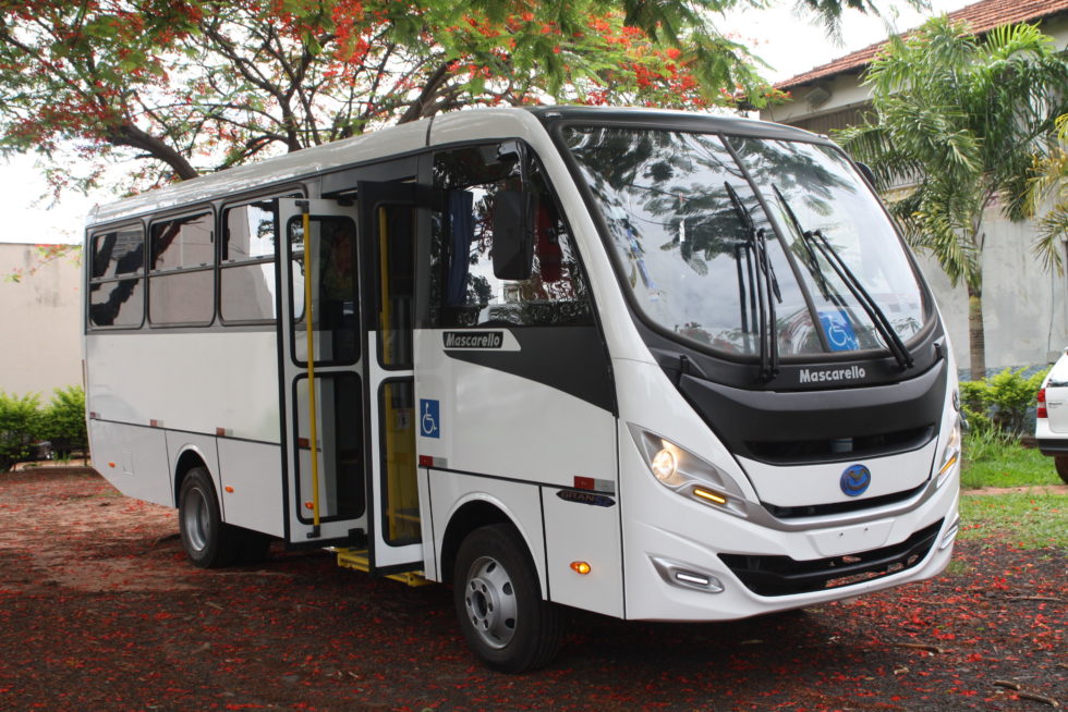 Saúde Municipal adquire micro-ônibus adaptado