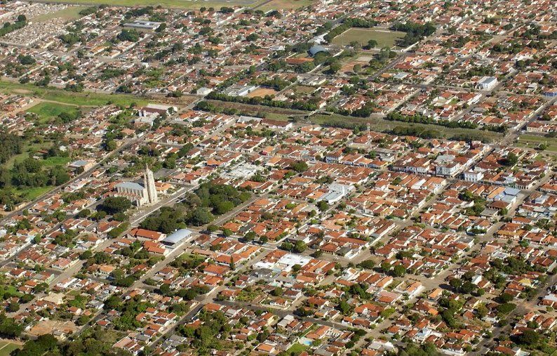 Assaltantes levam R$ 800 de mariliense em Vera Cruz