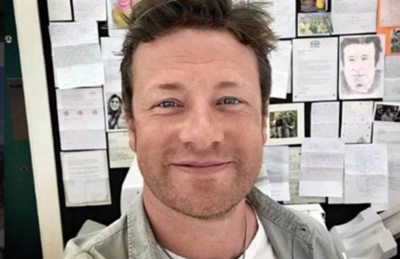 Jamie Oliver proíbe sua filha de postar selfies