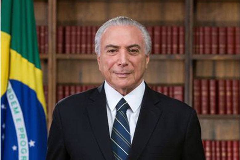 Planalto divulga foto oficial do presidente Michel Temer