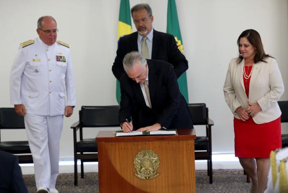 Mulheres poderão ocupar cargos de oficiais da Marinha