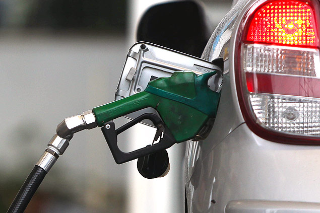 Preço da gasolina terá novo reajuste amanhã