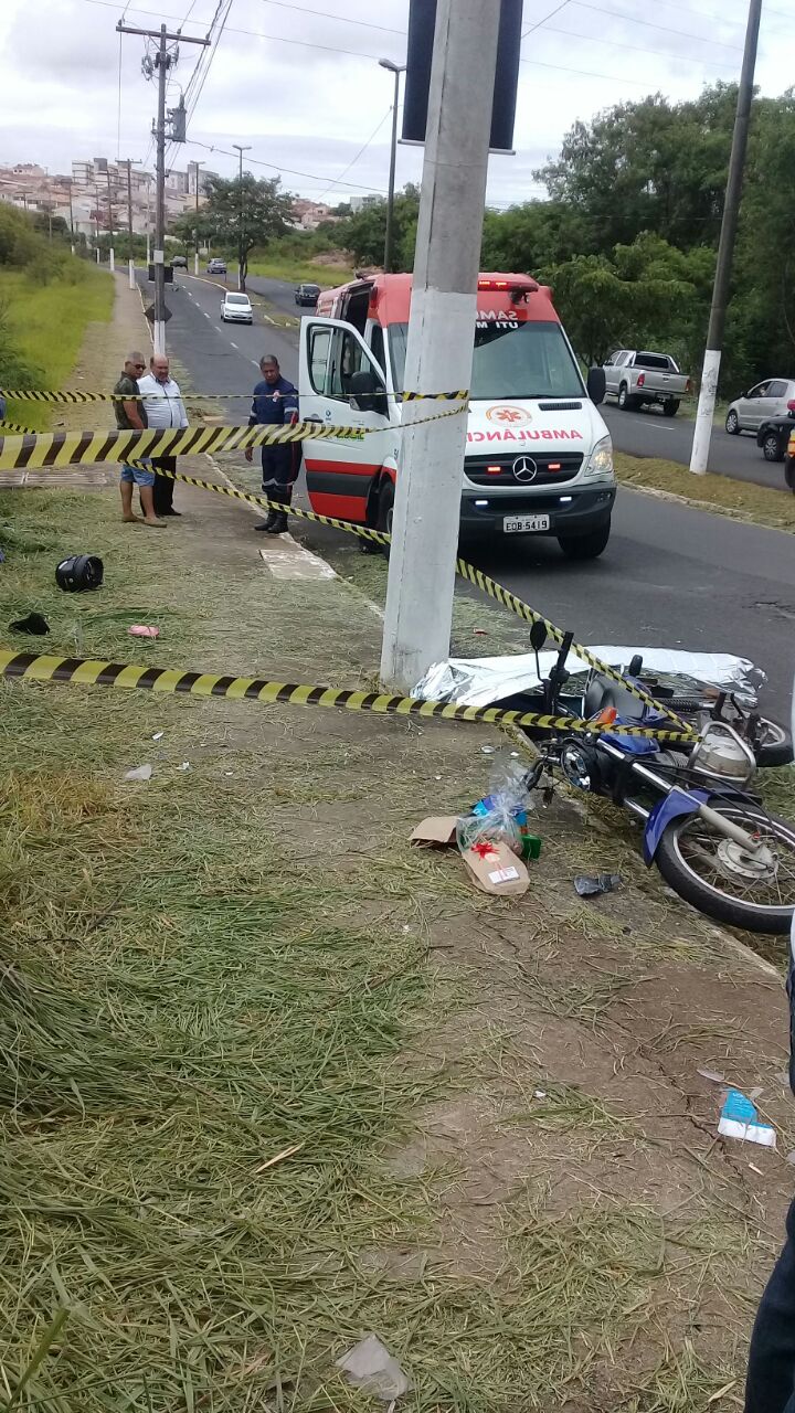 Motociclista morre em acidente na Via Expressa