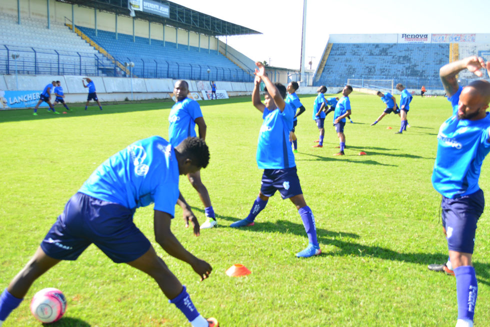 Jogadores do MAC analisam começo da pré-temporada