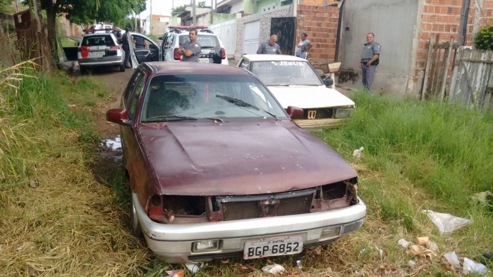 Polícia recupera peças furtadas de veículo