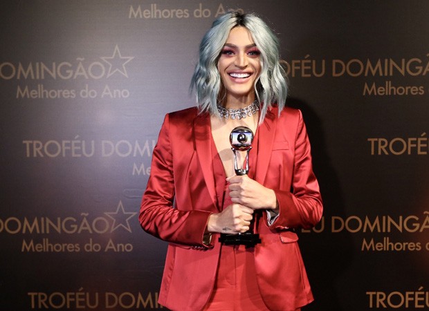 Faustão erra nome de Pabllo Vittar e vira piada