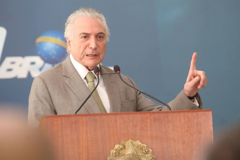 Temer estuda vetar Refis para pequenas empresas