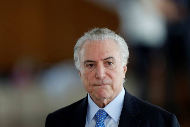 Temer pode ser punido por não trocar vices da Caixa