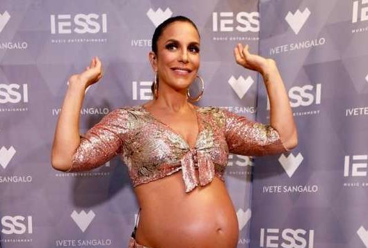 Olinda homenageia gravidez de Ivete Sangalo