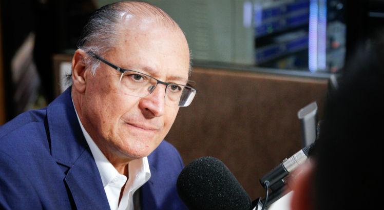 ‘Nós vamos enfrentar e derrotar o PT’, diz Alckmin