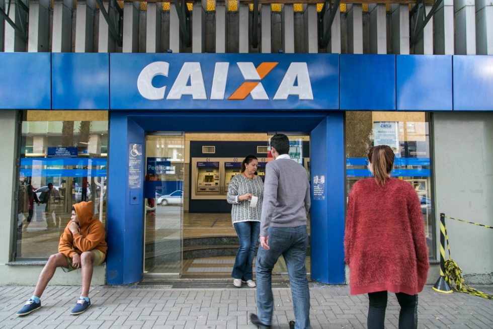 Lei que autoriza socorro do FGTS à Caixa é publicada