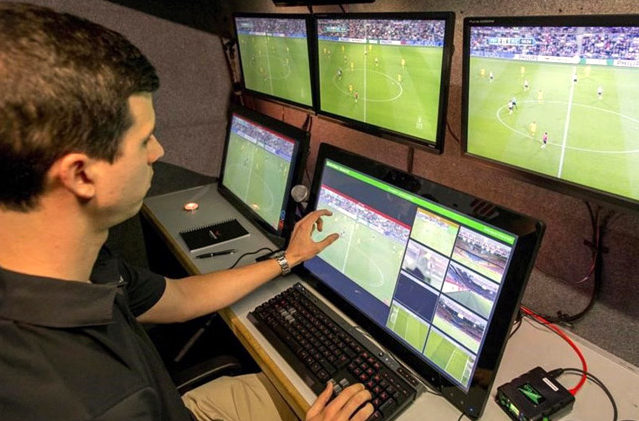 Fifa indica uso de árbitro de vídeo na Copa