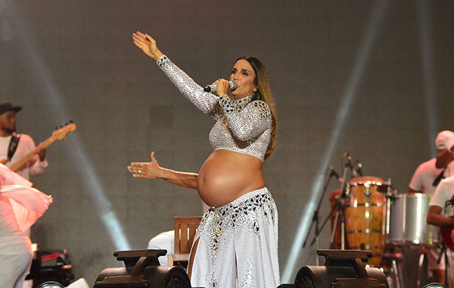 Médicos planejam adiantar parto de Ivete Sangalo