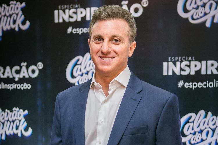 Luciano Huck volta a negar candidatura